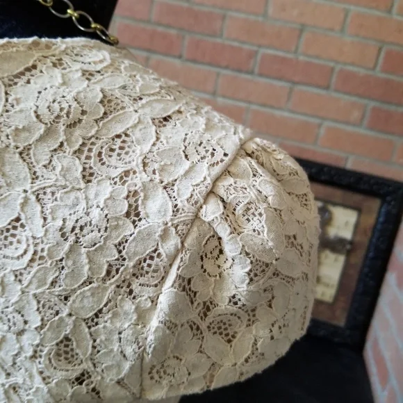 YA LOS ANGELES Super cute lace overlay dress! Size S - Picture 8 of 8